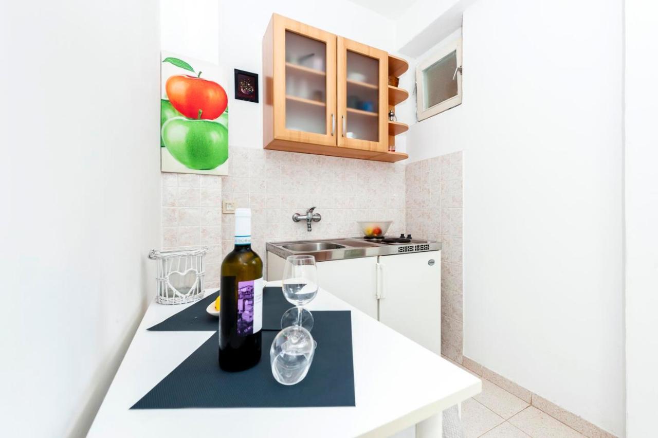 Studio Vania Rovinj Buitenkant foto
