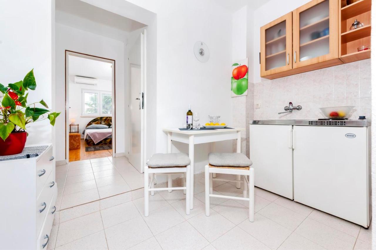Studio Vania Rovinj Buitenkant foto